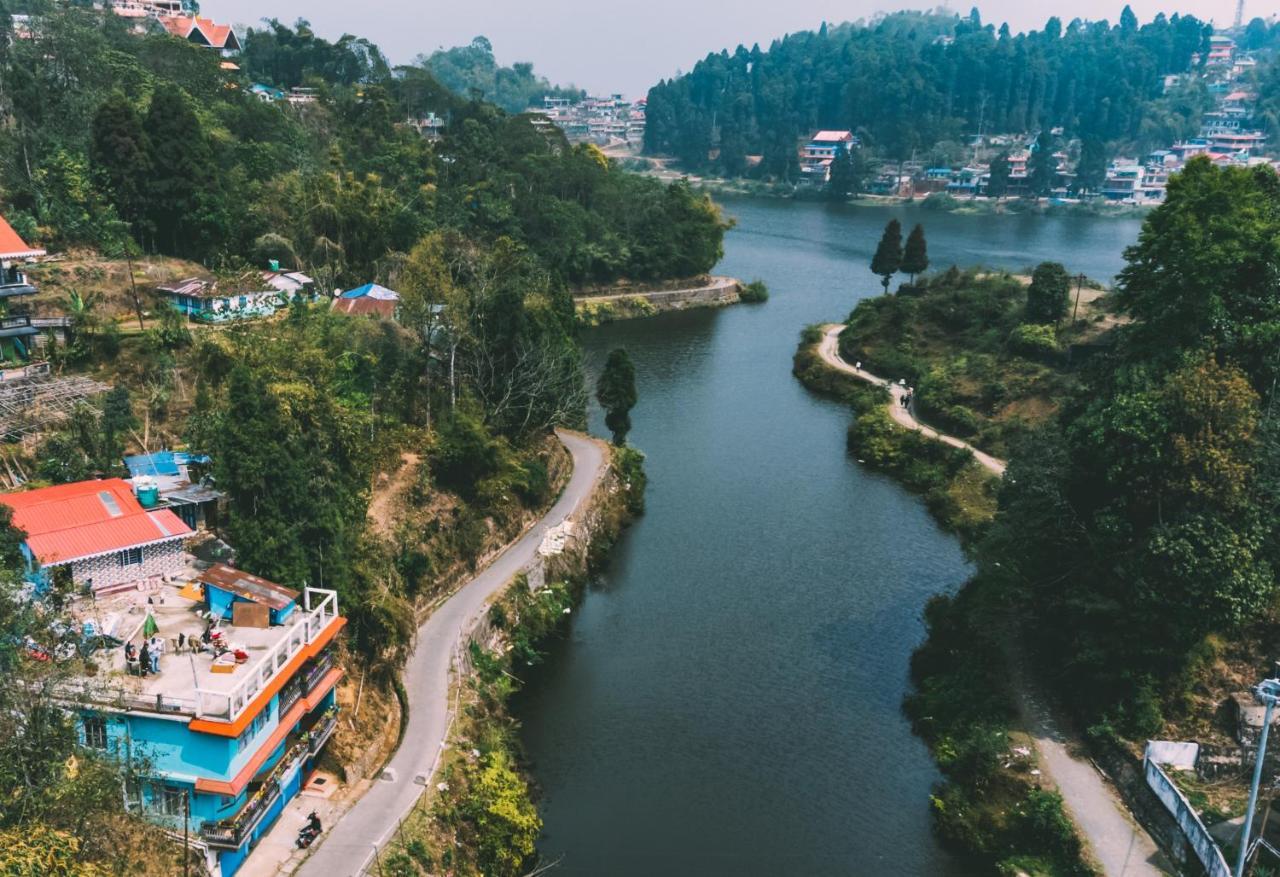 Pradhan Homestay Mirik - Homestay Beside Mirik Lake Zewnętrze zdjęcie