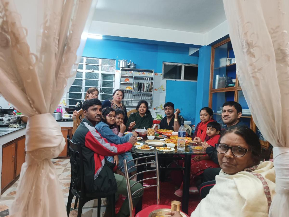 Pradhan Homestay Mirik - Homestay Beside Mirik Lake Zewnętrze zdjęcie