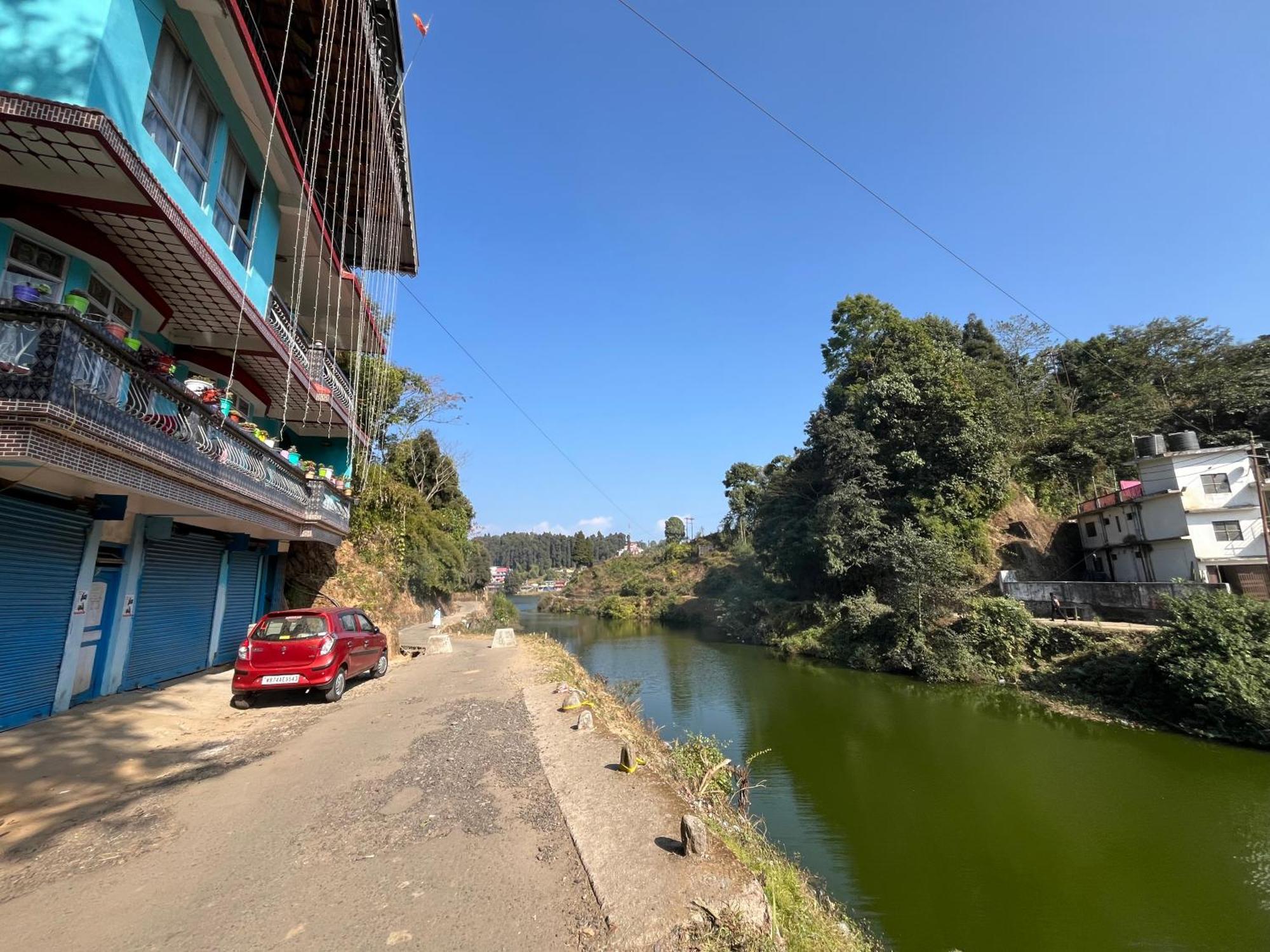 Pradhan Homestay Mirik - Homestay Beside Mirik Lake Zewnętrze zdjęcie